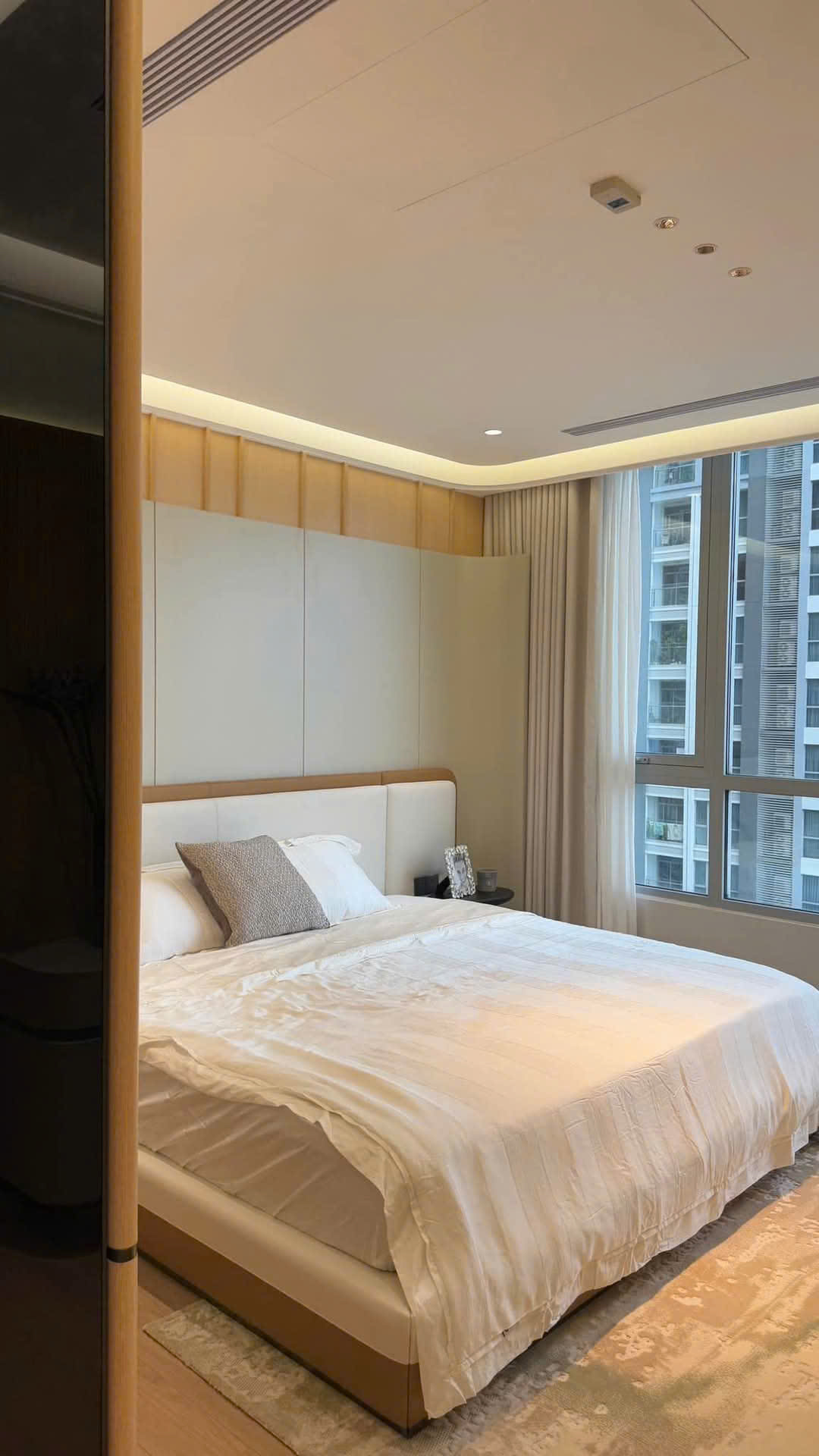 Thi Công Nội Thất Chung Cư 15 Nội thất hiện đại toát lên vẻ thanh lịch khi được uốn cong nhẹ nhàng