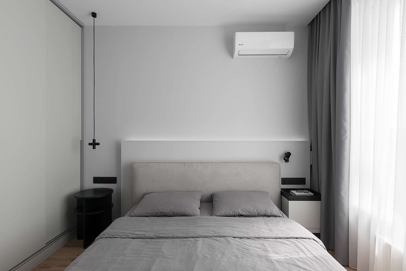 Không gian phòng ngủ đơn giản, hiện đại nhưng vẫn đảm bảo đầy đủ công năng sử dụng