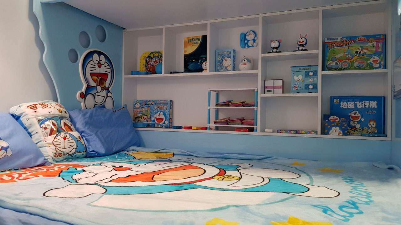 Phòng ngủ công chúa dành cho các bé yêu thích Doraemon